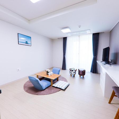 Geoje Leein Stay Hotel Bagian luar foto