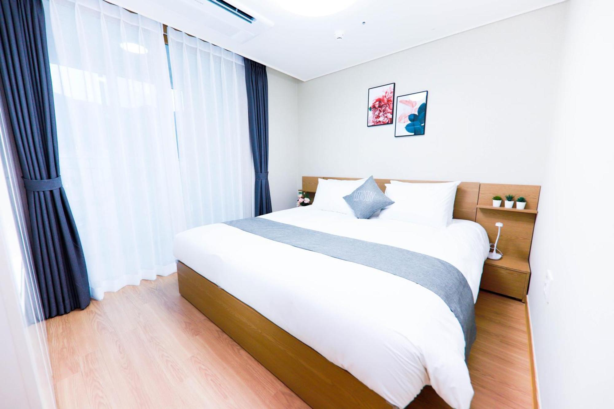 Geoje Leein Stay Hotel Bagian luar foto